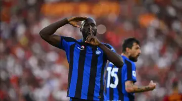 أزمة جديدة في نابولي.. لوكاكو بين العلاج في بلجيكا وغضب الإدارة والتهديد بالعقوبة.. إيه الحكاية